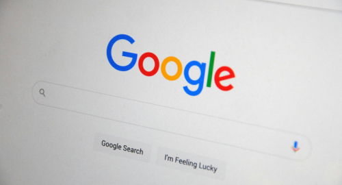 Google Spende 2,7 Miliardi per Un Solo Dipendente: La Storia dietro l'Acquisizione di Character.AI